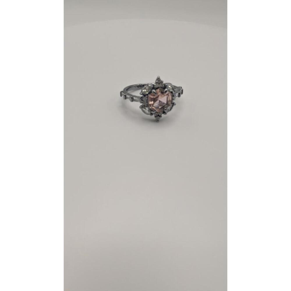 Silver Ring with Pink Gemstone and Intricate Design Size 6 - Picture 4 of 9
